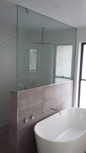 Frameless 10mm Toughened Shower panel Frameless