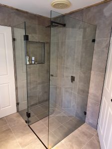 Frameless 10mm Toughened Shower Screen Frameless
